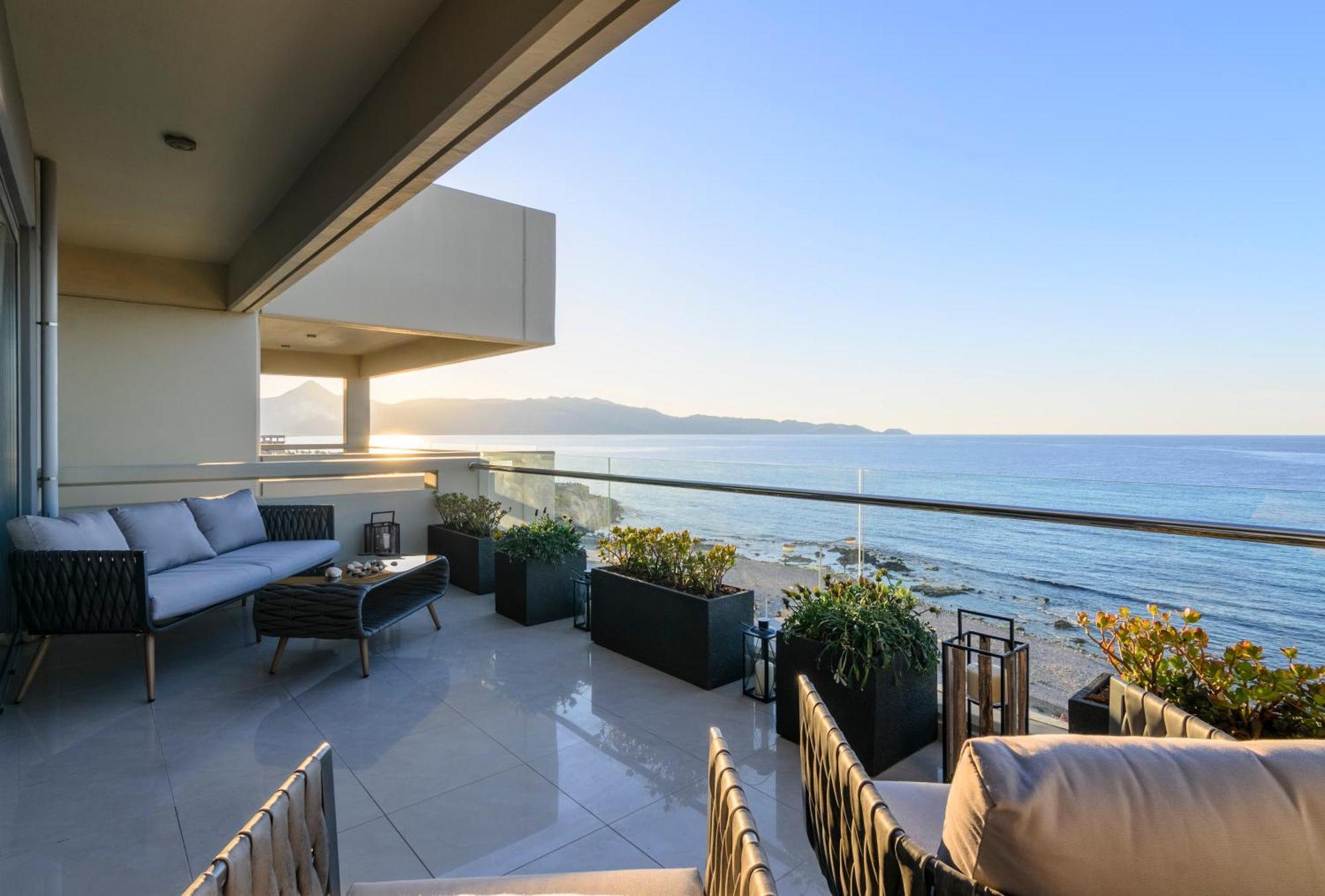 C.P. Luxury Suite Heraklion Exterior foto