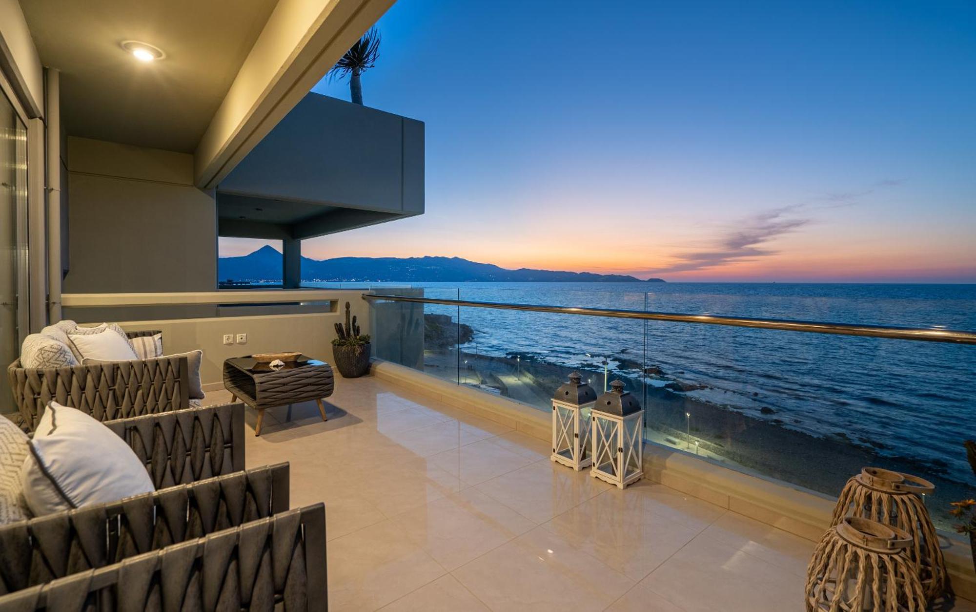 C.P. Luxury Suite Heraklion Exterior foto