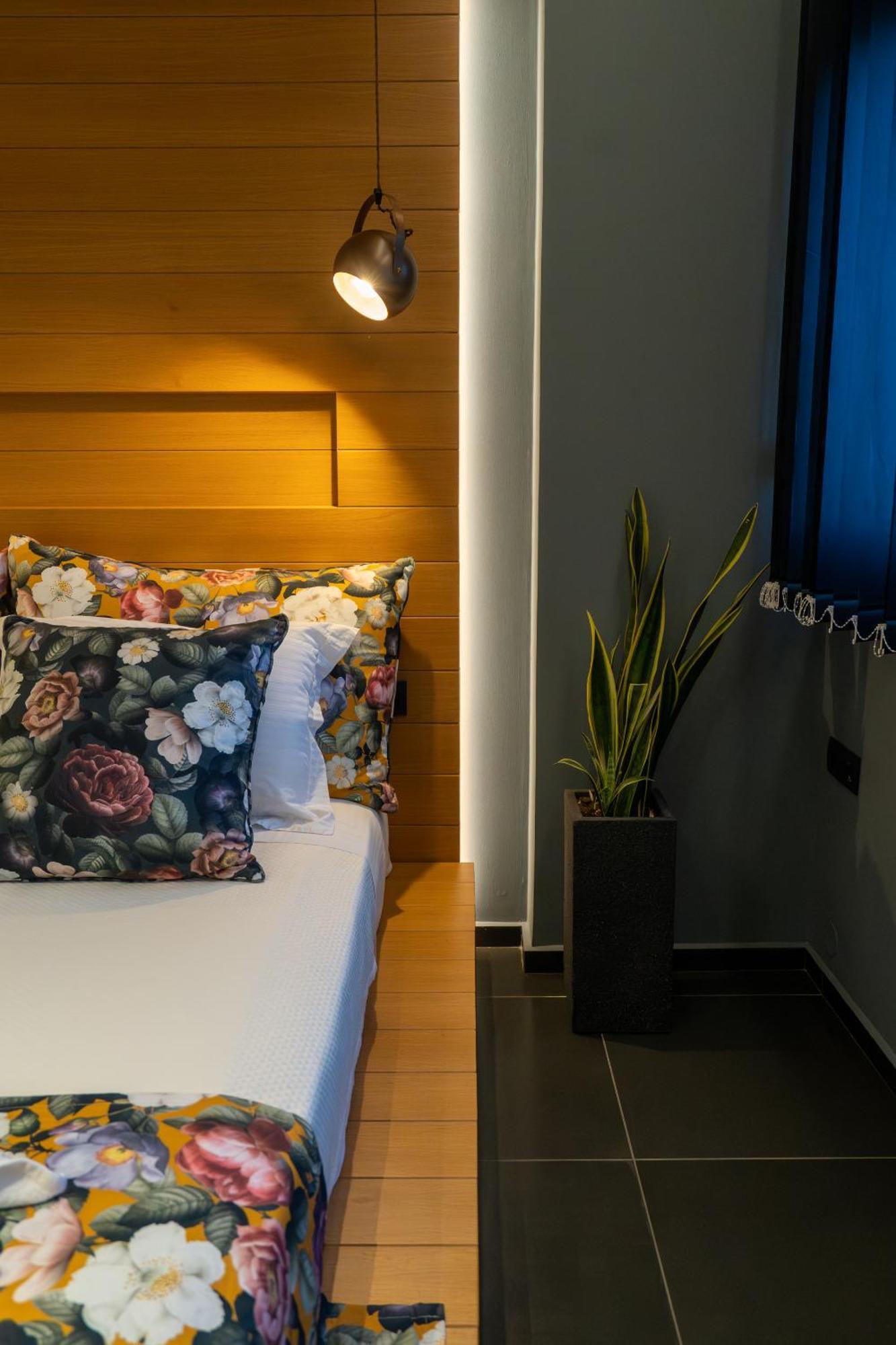 C.P. Luxury Suite Heraklion Exterior foto